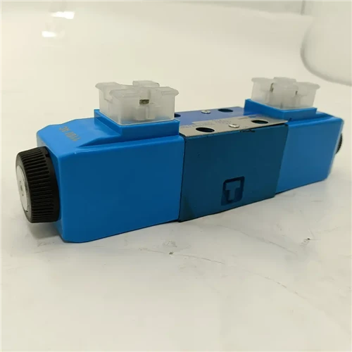 Eaton Vickers DG4V-3S-0C/2C/6C/0B/2B/6B-MU-B5/H5-60 hidrauliskais solenoīda virziena vadības vārsts DG4V{14 }}S-6CMUB5-60